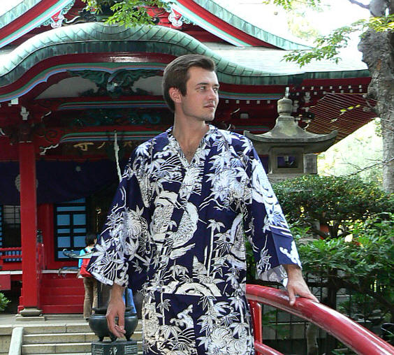 японское мужское кимоно